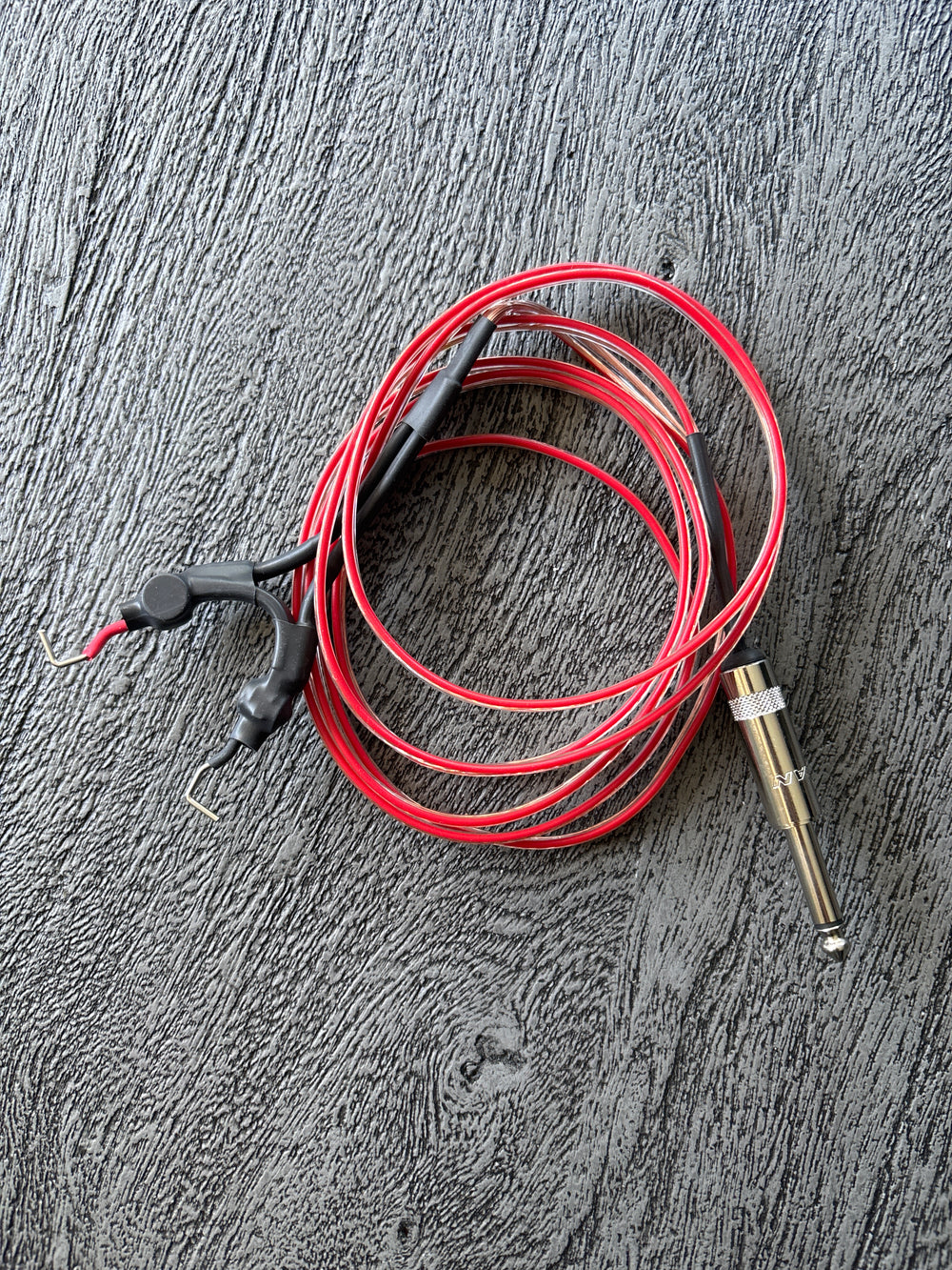 Clip cord red