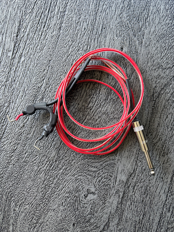 Clip cord red