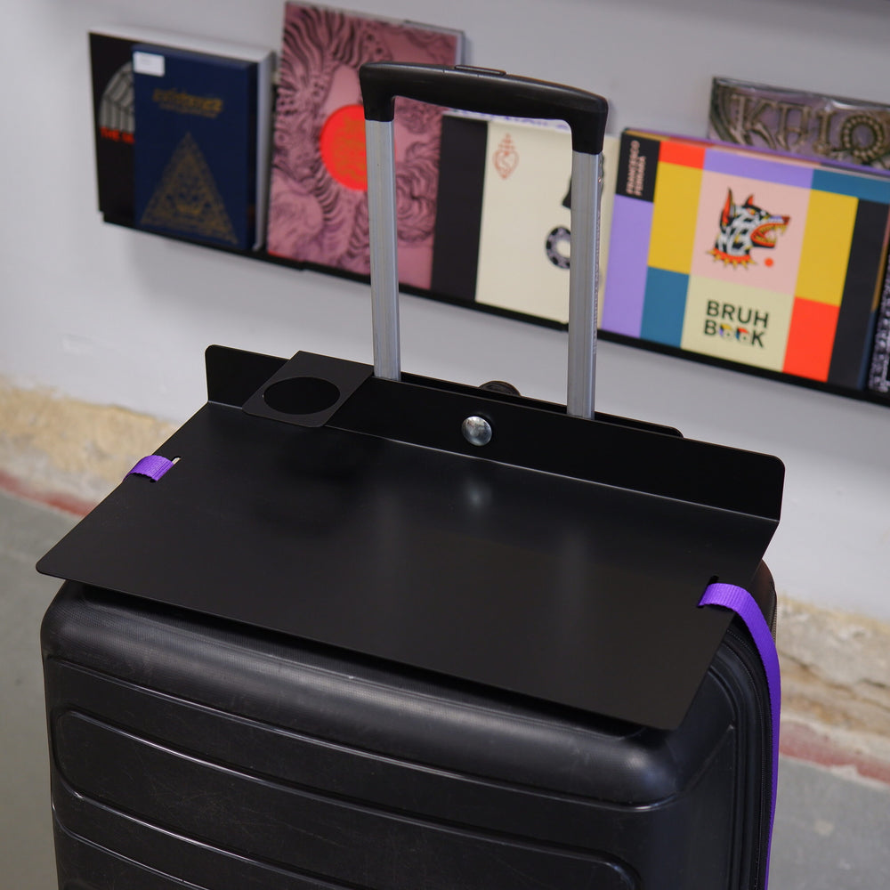 Travel tray