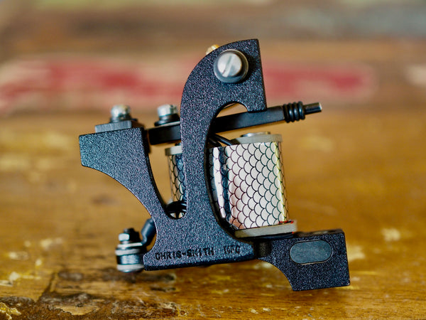 Chris Smith J-ish-Frame Black Liner